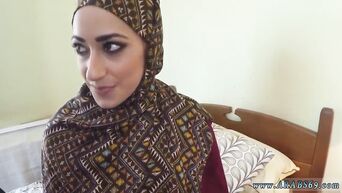 Arab fucked in the mouth quickly and passionately